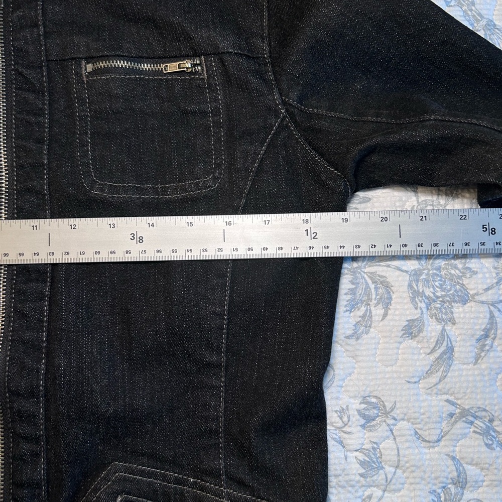 Women’s Black Denim Jean Jacket - Picture 11 of 12